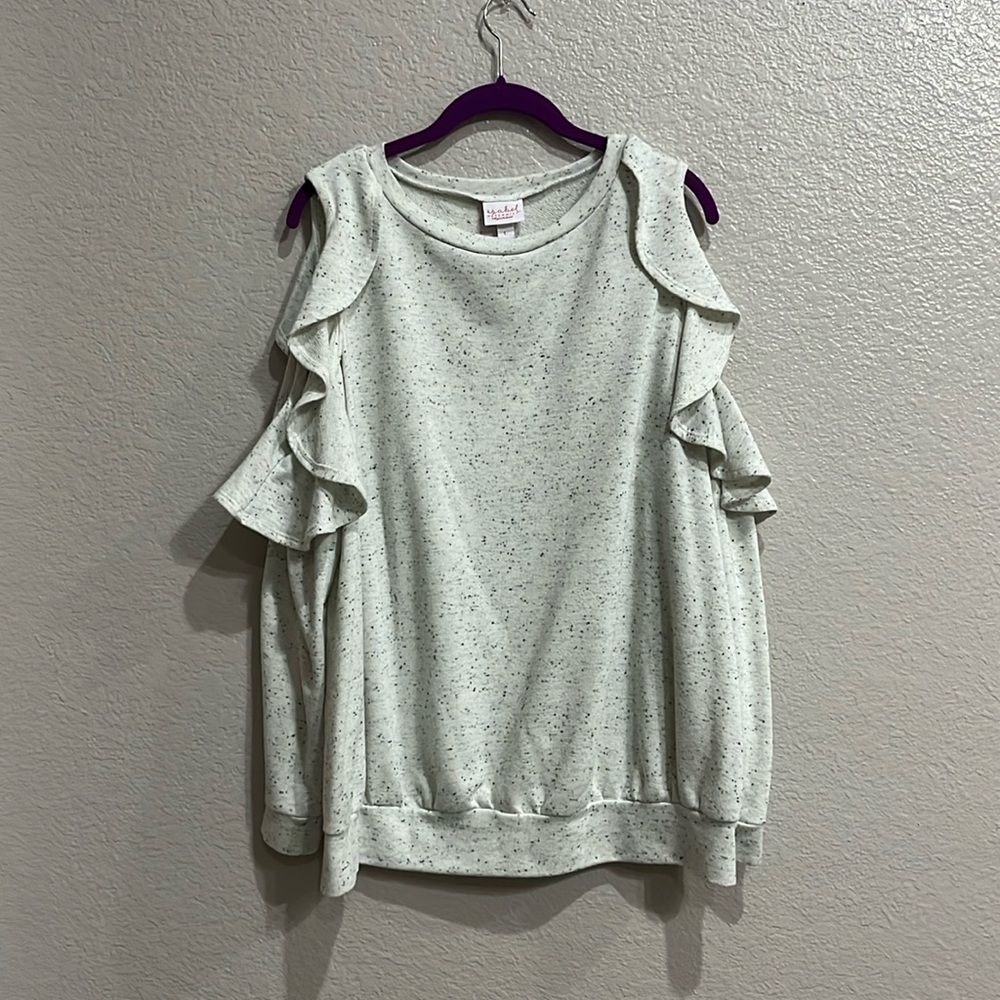 Isabel Maternity Sweatshirt cold shoulder flutter long sleeves Gray Size Large